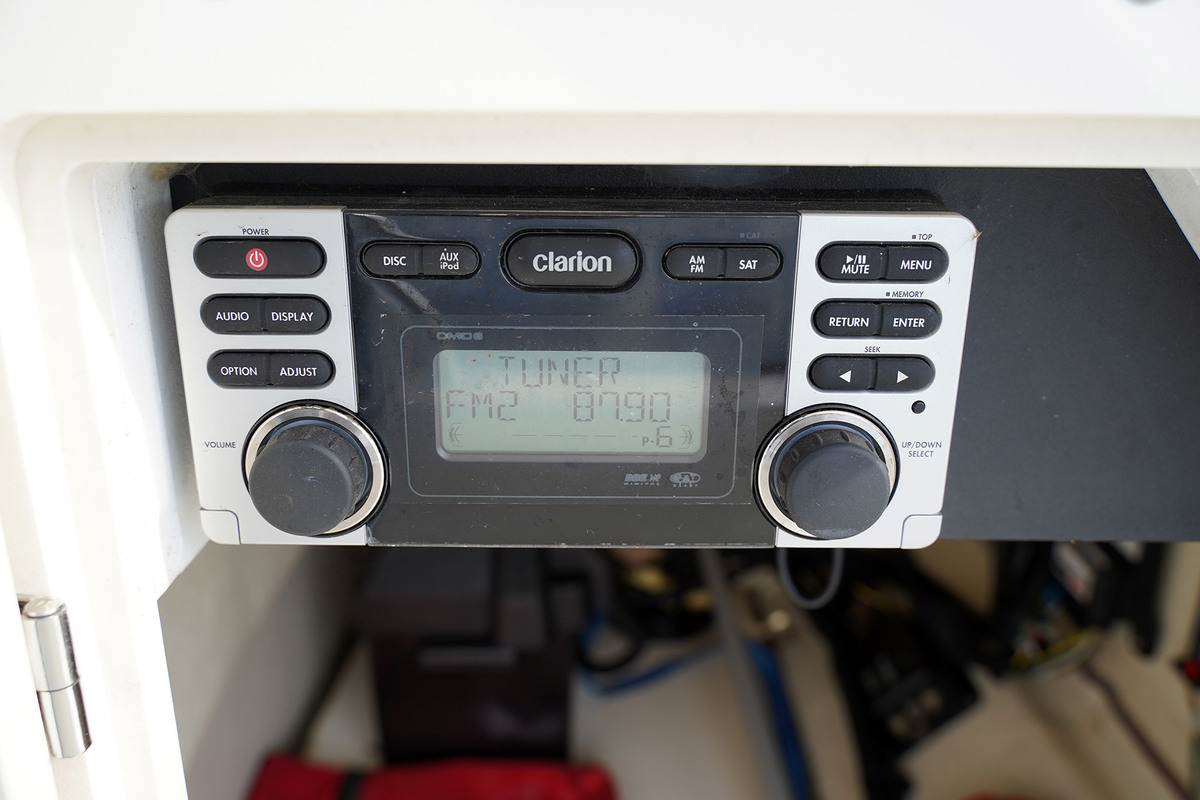 foto: 28 Boston Whaler 190 Montauk