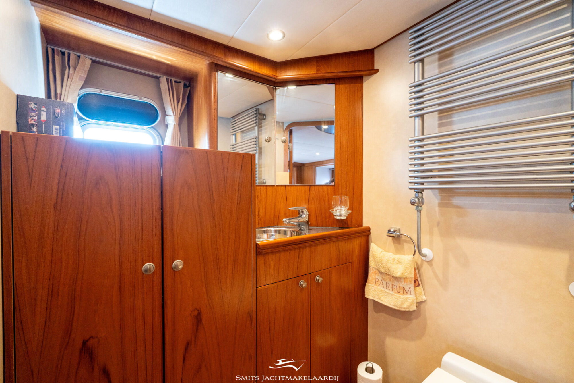 foto: 65 Van der Valk Valk Continental 15.50 Cabrio