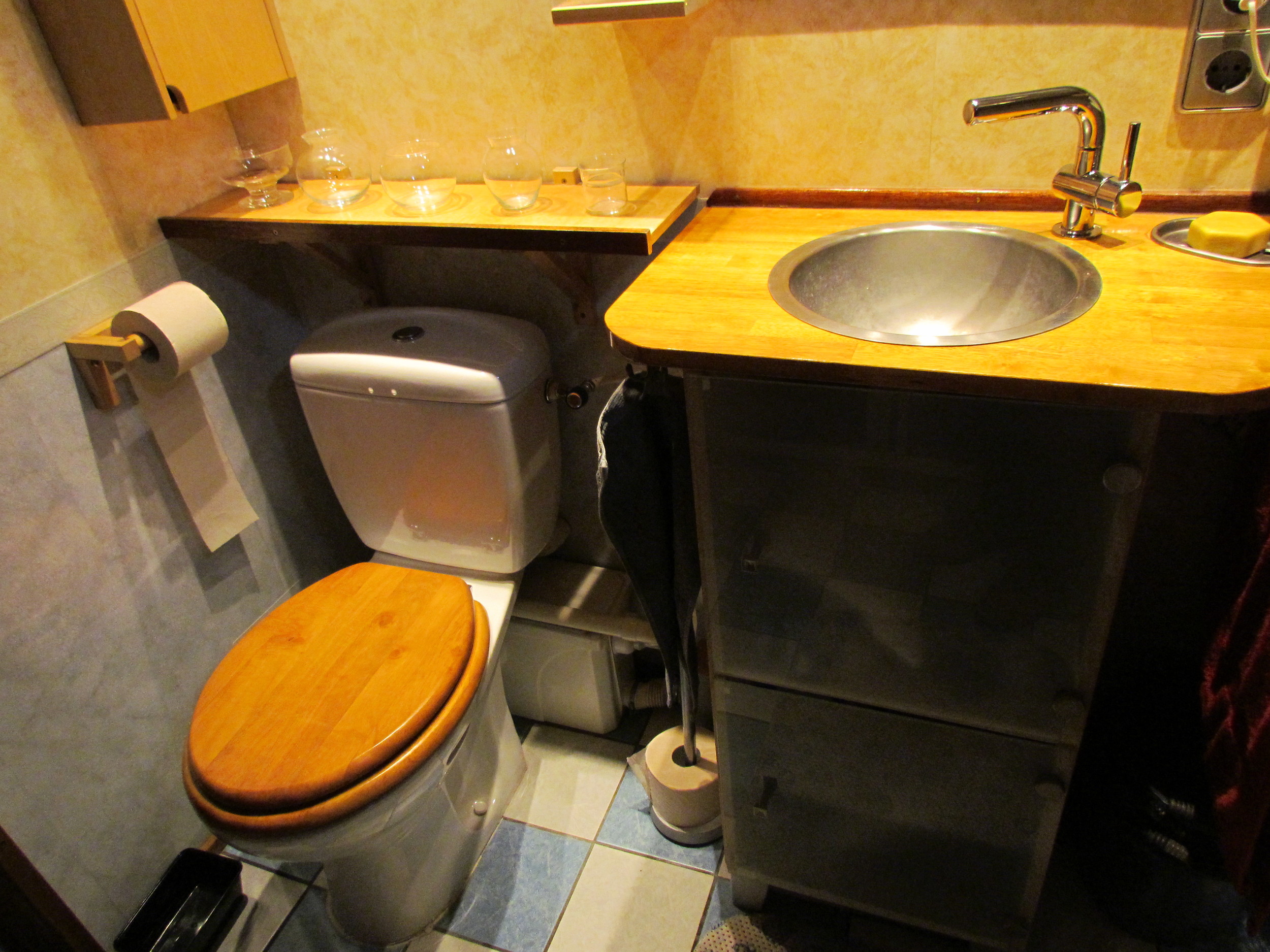 foto: 68 Luxe Motor Varend Woonschip 24.63