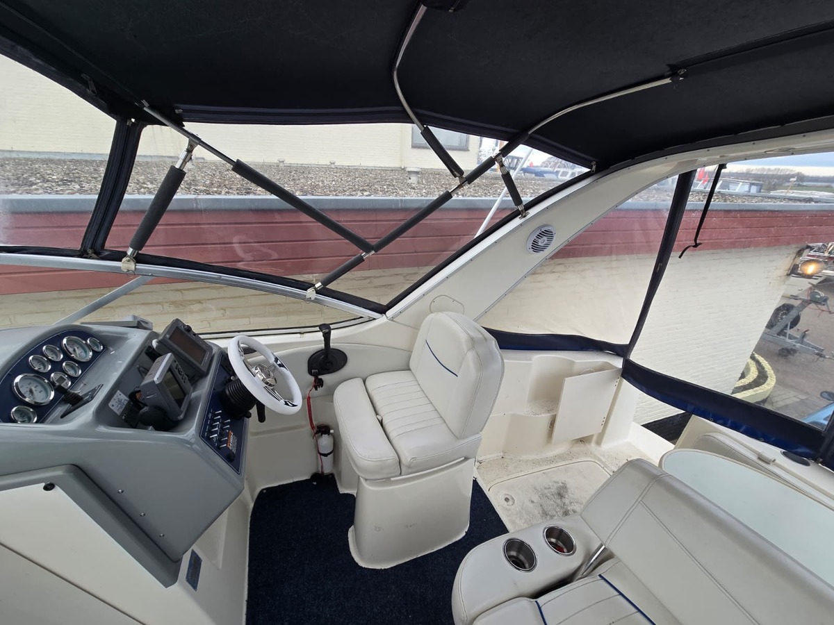 foto: 28 Bayliner 285 SB