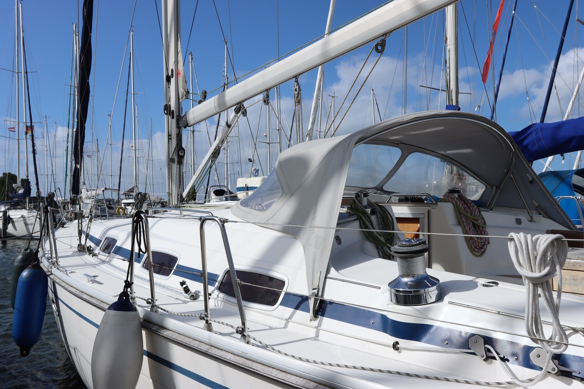 foto: 81 Bavaria 42-3 Cruiser