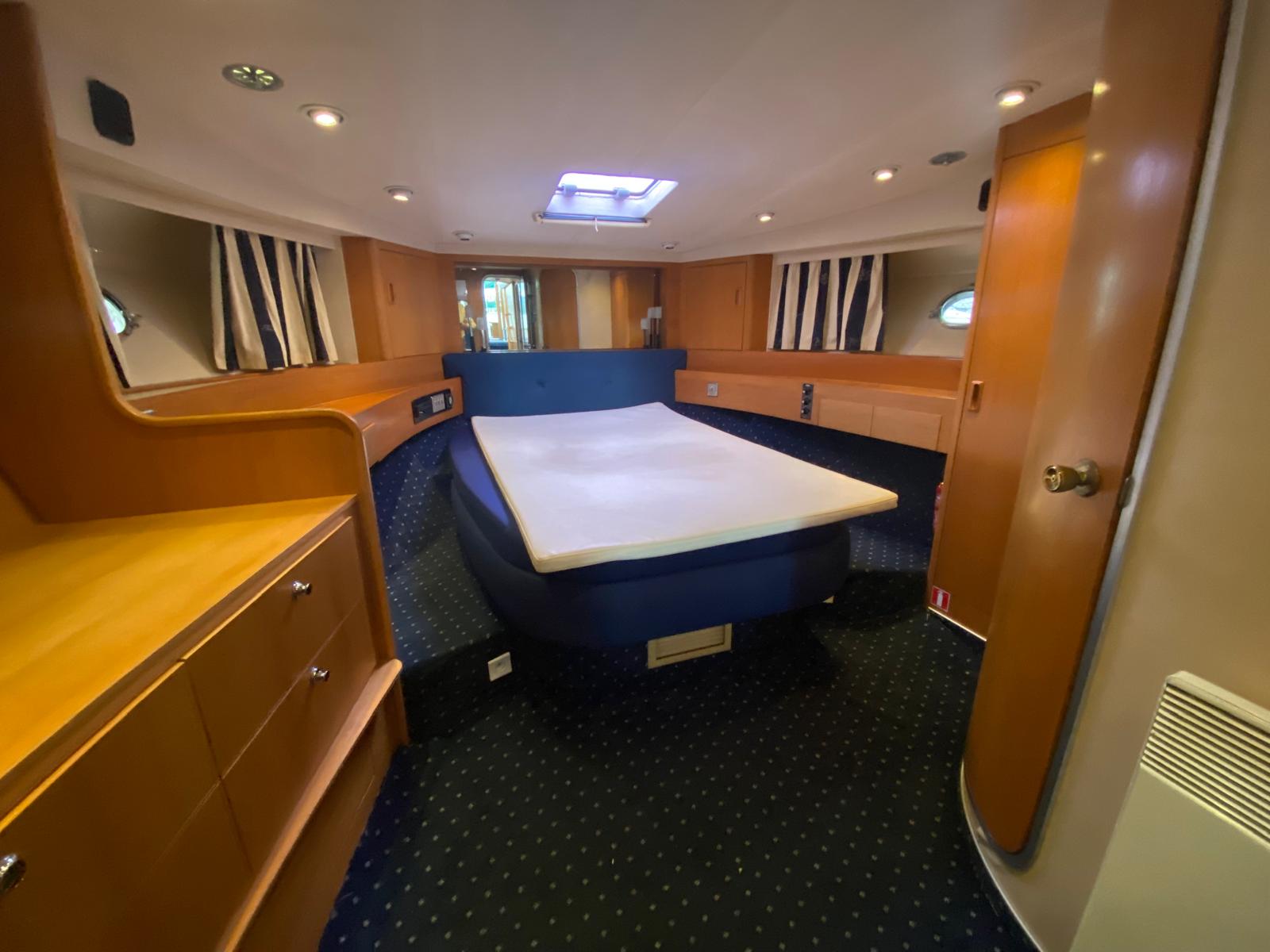 foto: 22 Princess 55 Fly