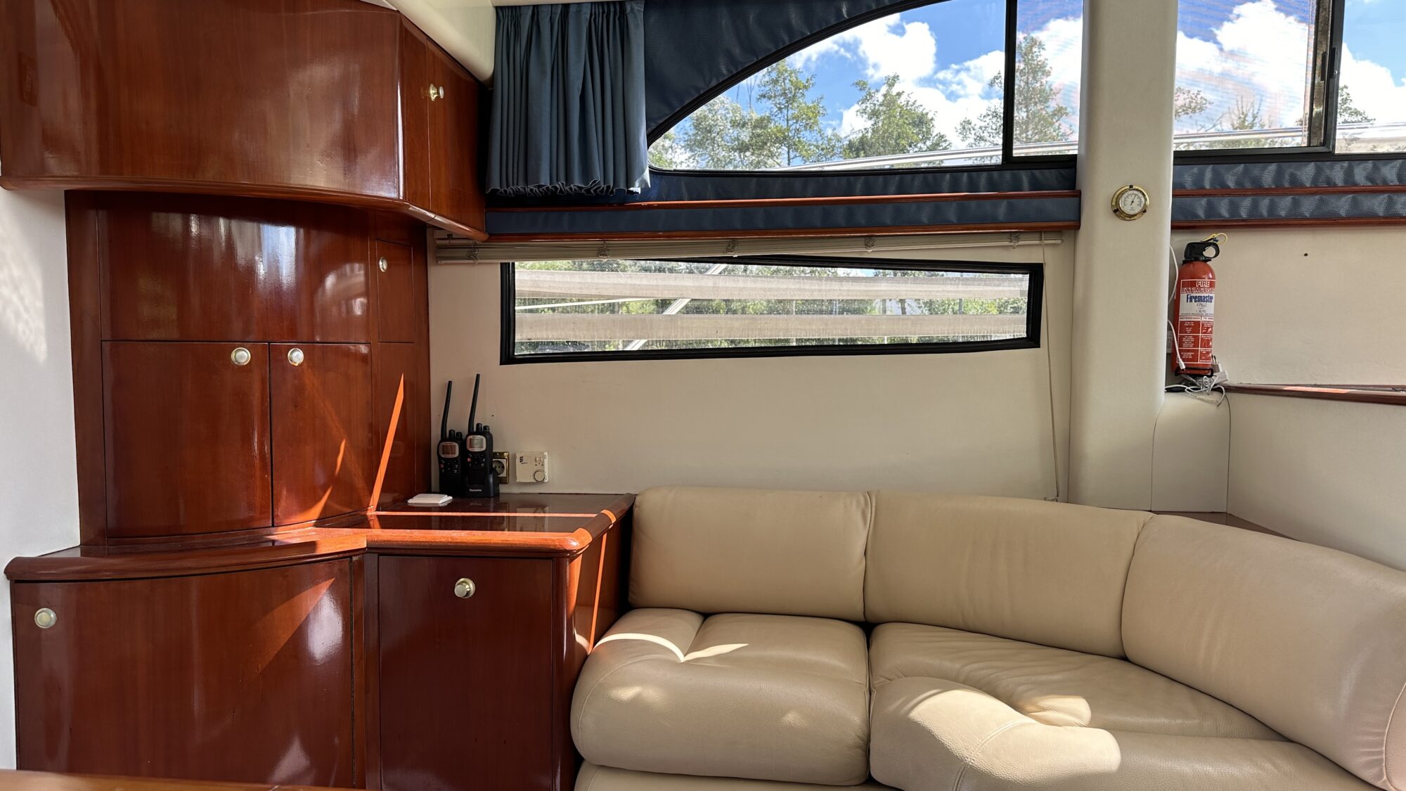 foto: 39 Fairline Fairline Phantom 40 Flybridge