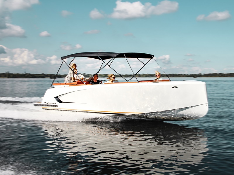 Luxury 77