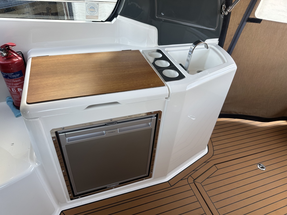 foto: 22 Bavaria  S30