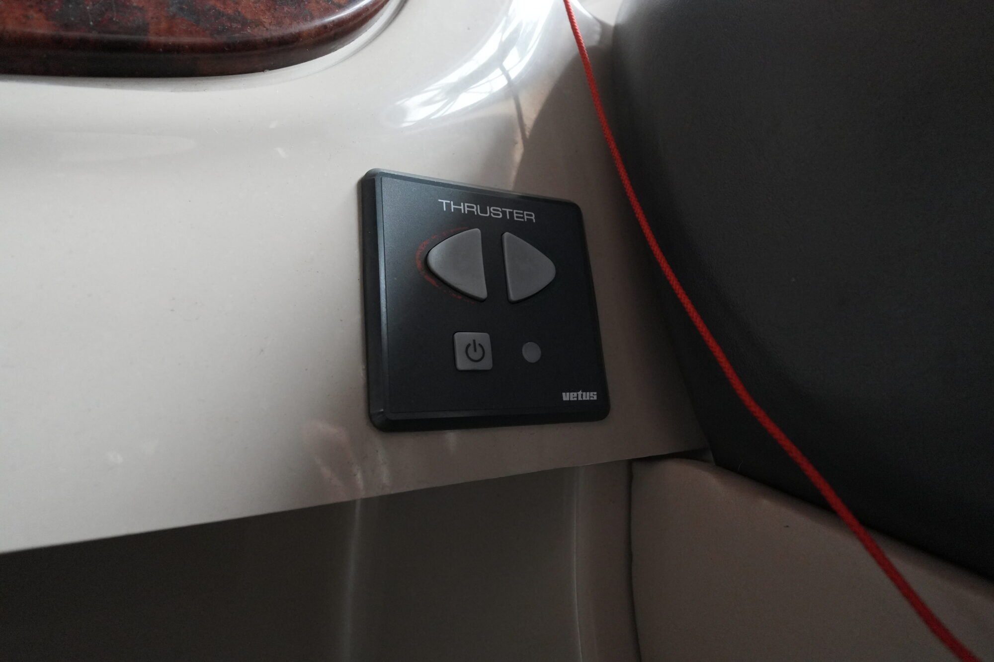 foto: 28 Four Winns Four Winns 258 Vista