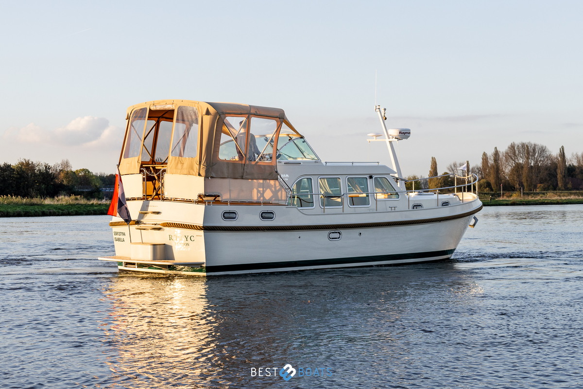 foto: 26 Linssen Grand Sturdy 33.9 AC