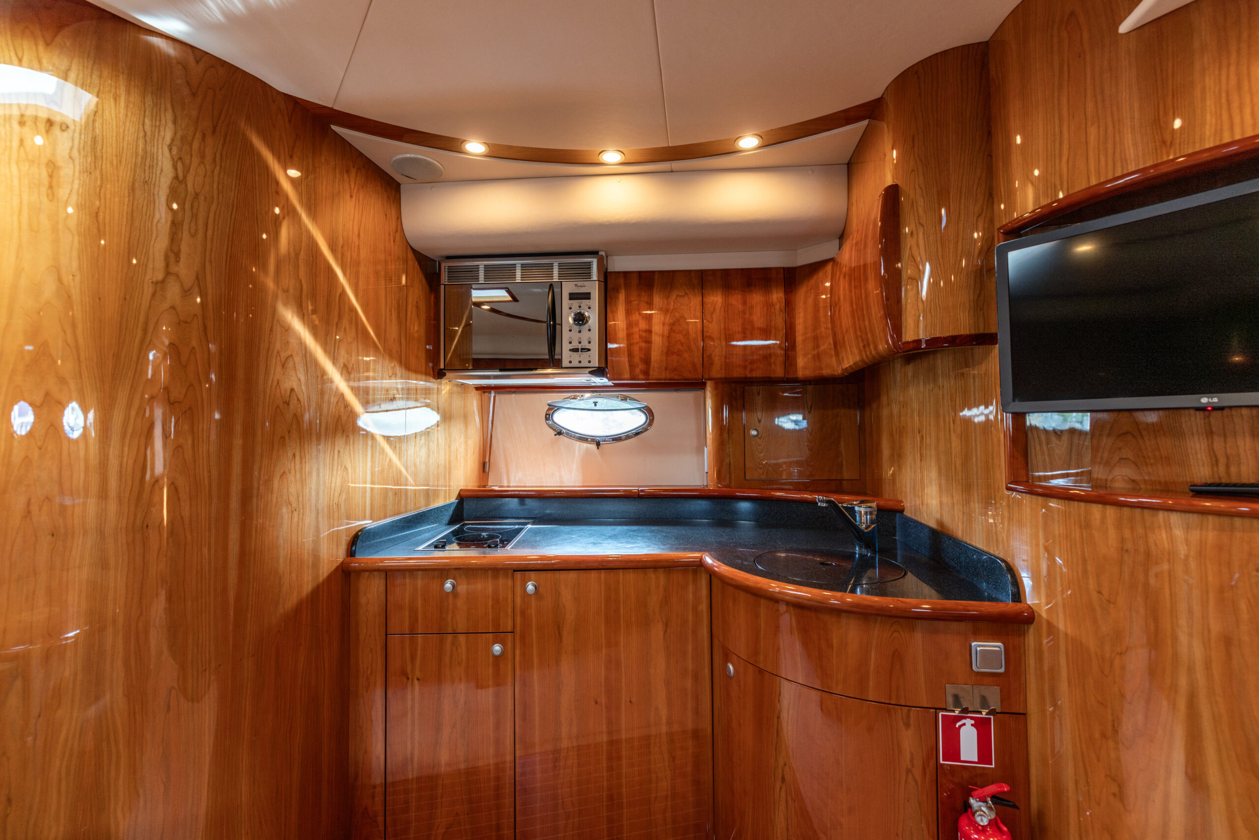 foto: 26 Neptunus 55 Sport #13 PACIFIC