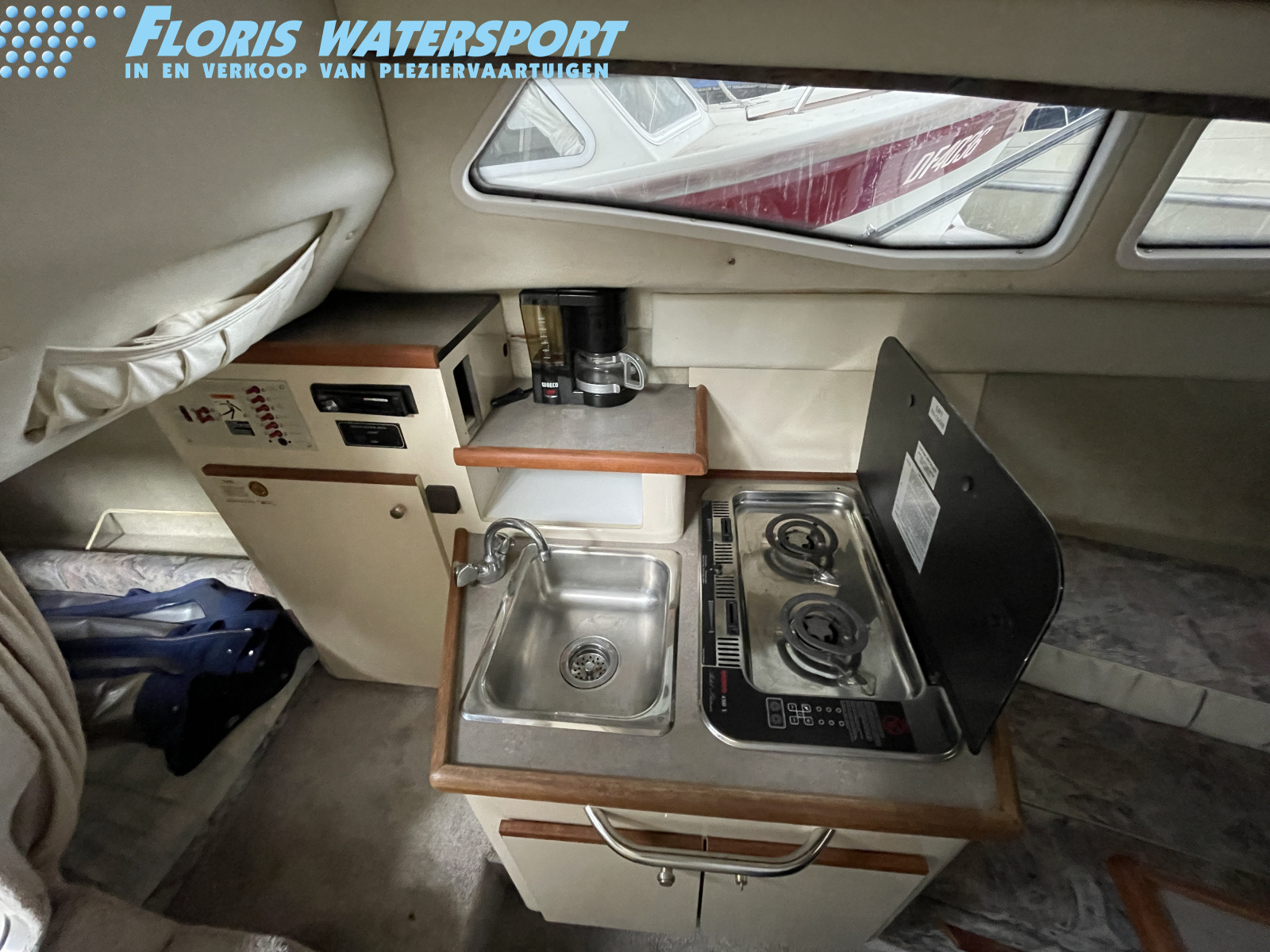 foto: 11 Bayliner 2655 Ciera