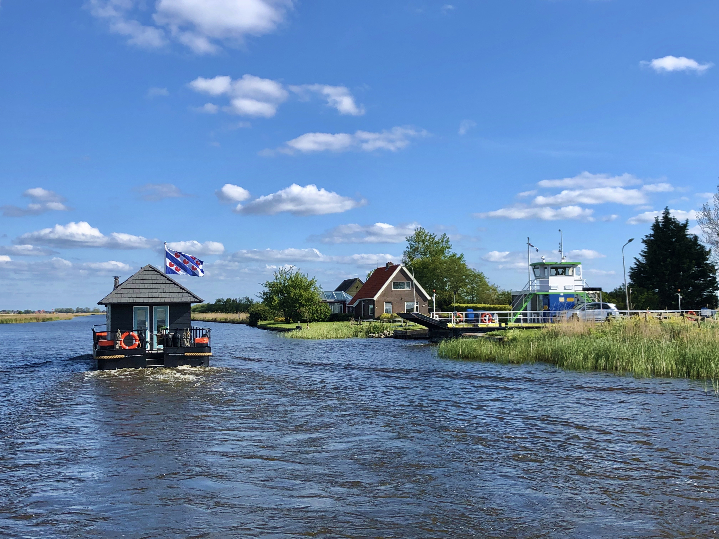 foto: 29 Prins HomeShip 1350 | VaarHuis | Houseboat