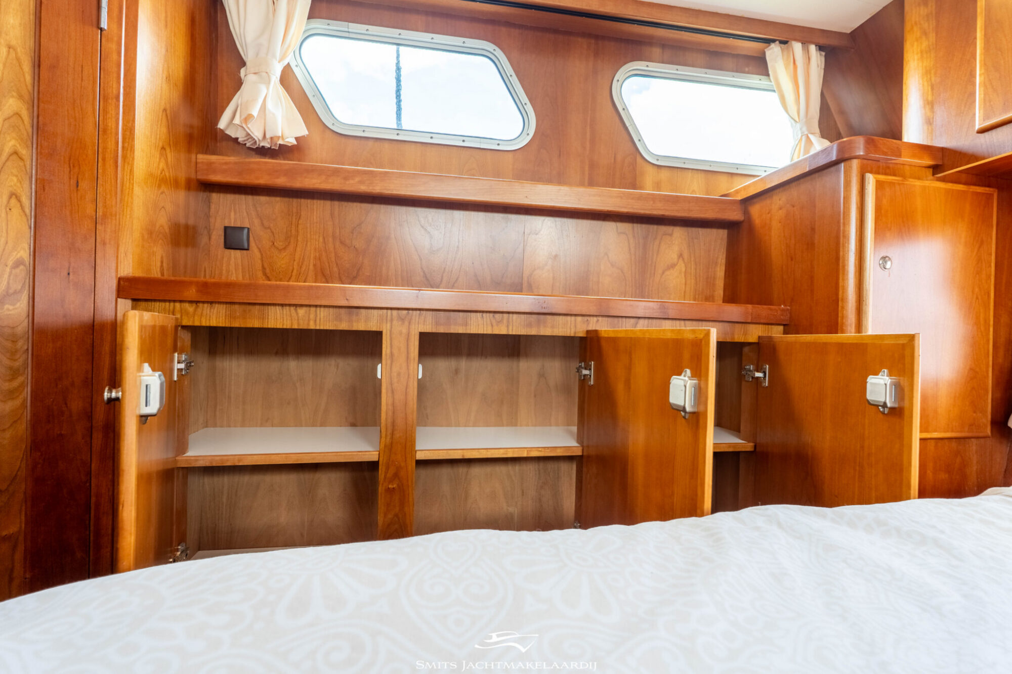 foto: 61 Amirante Amirante Kruiser 12.50 AK Cabrio