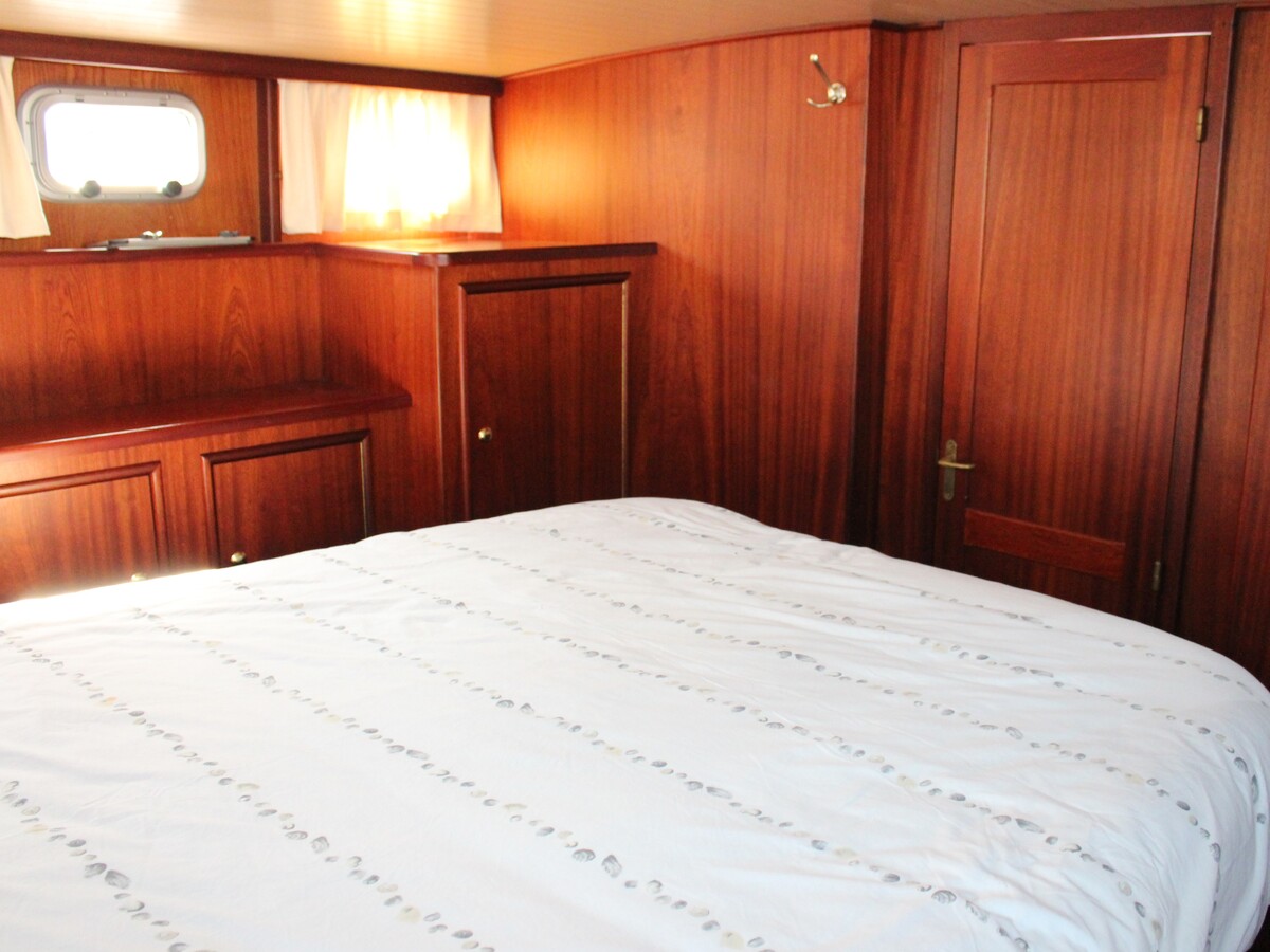 foto: 17 Ankertrawler  35 AK 