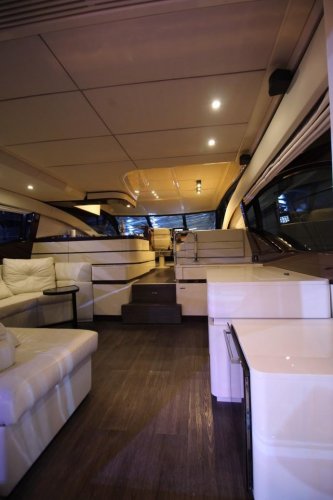 foto: 65 Azimut 60