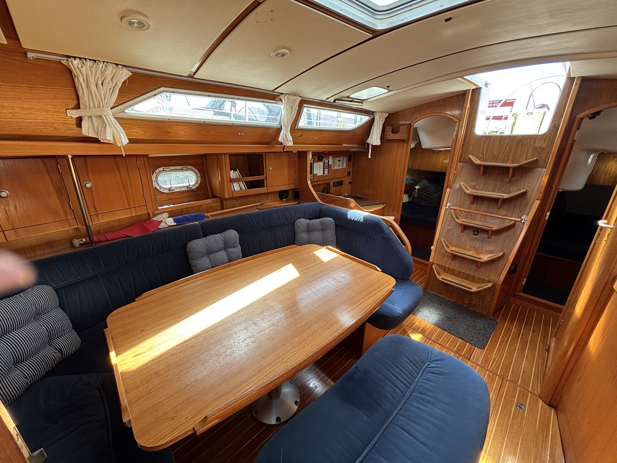 foto: 6 Jeanneau  Sun Odyssey 37.1