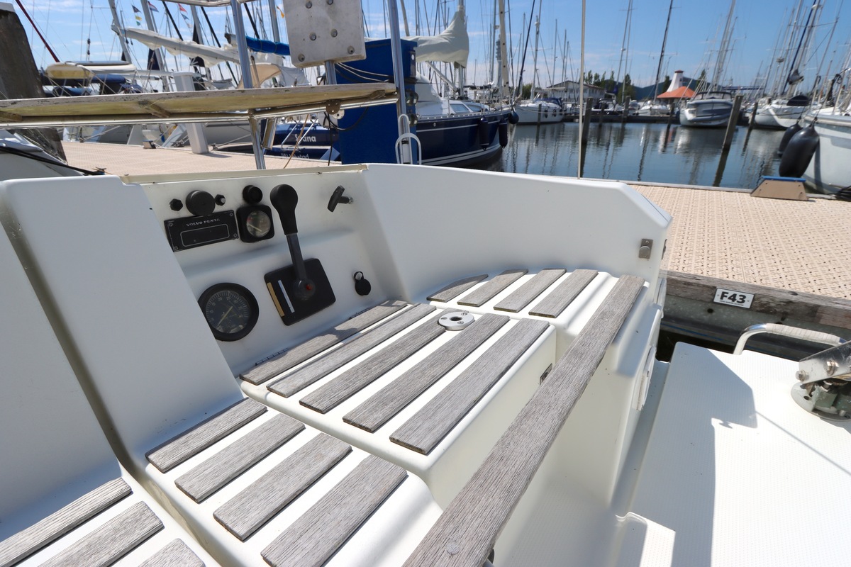 foto: 28 Beneteau Oceanis 300