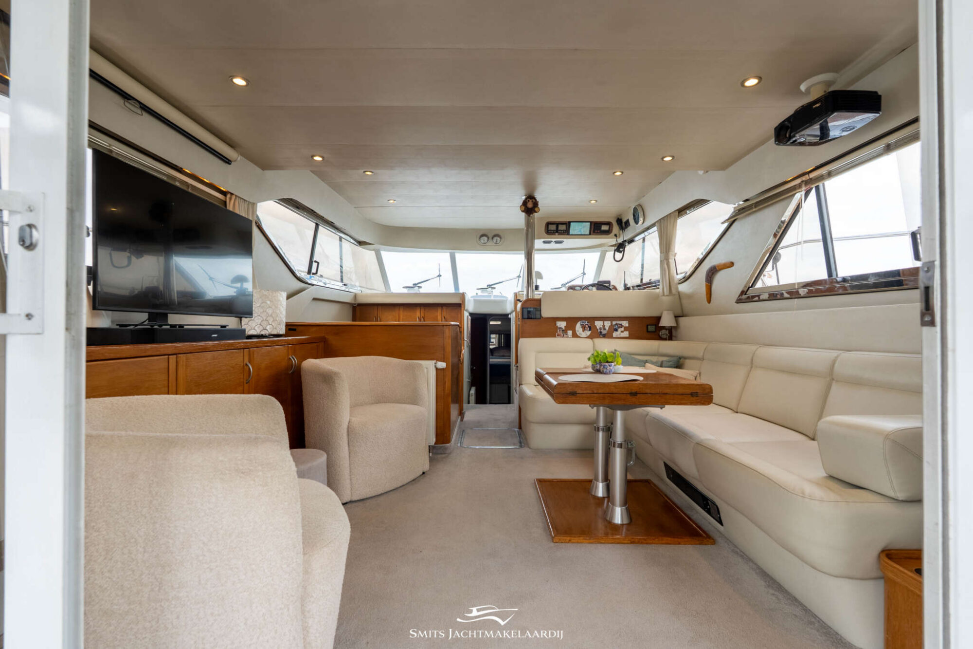foto: 29 Princess Princess Zeearend Princess 48 Flybridge