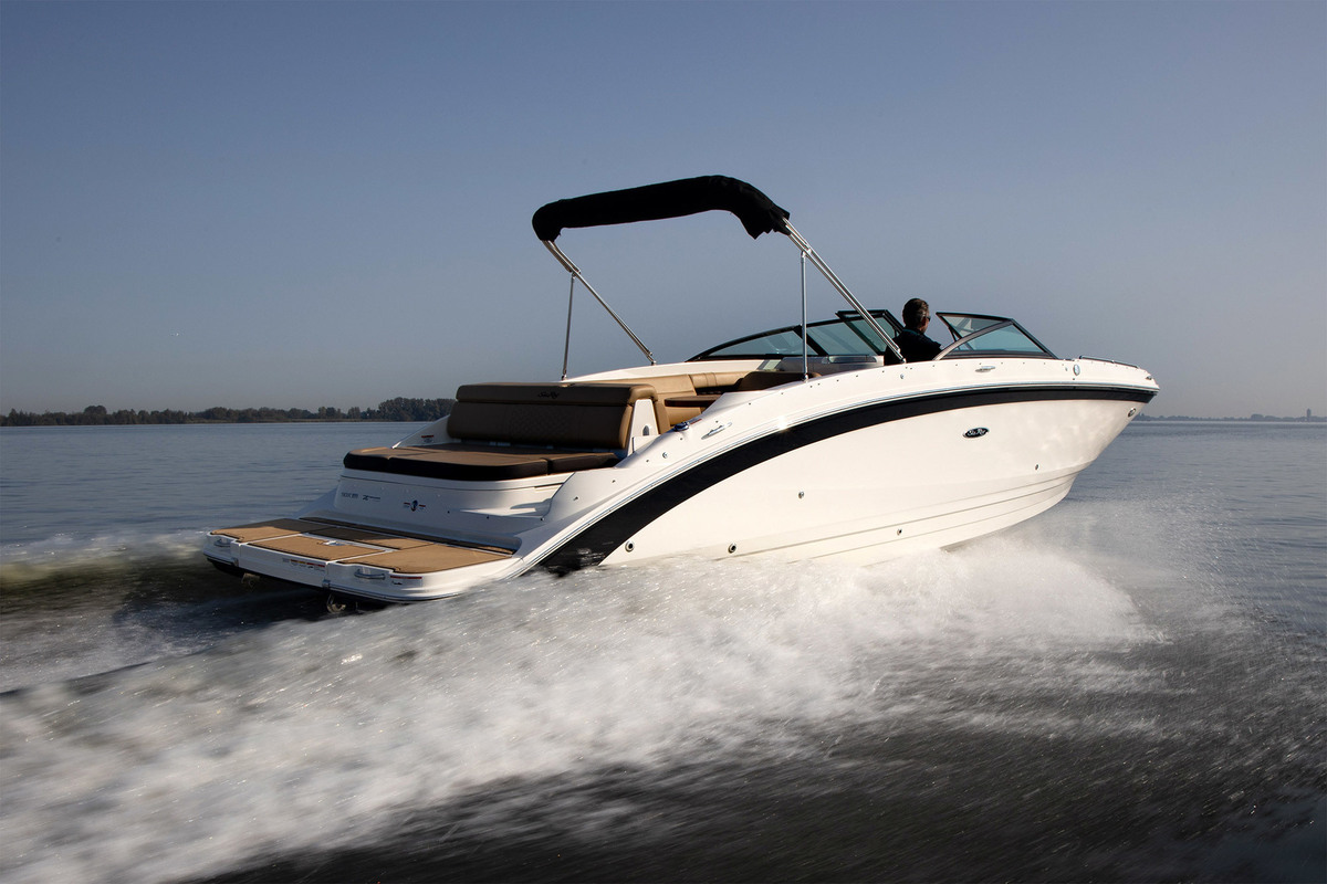 foto: 34 Sea Ray SDX 270