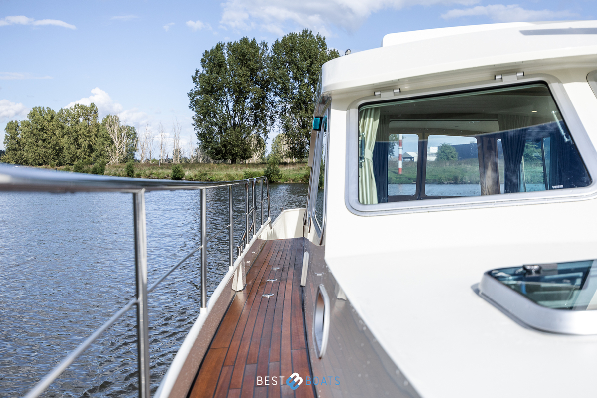 foto: 30 Linssen Grand Sturdy 40.0 Sedan