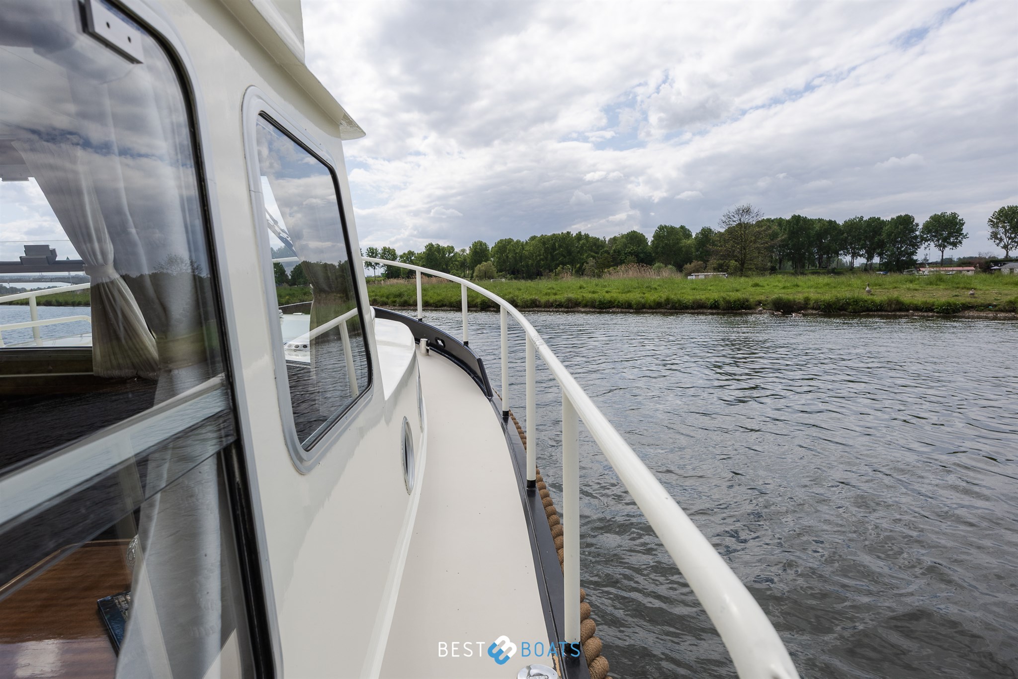 foto: 24 Vripack Yachting 965 OK