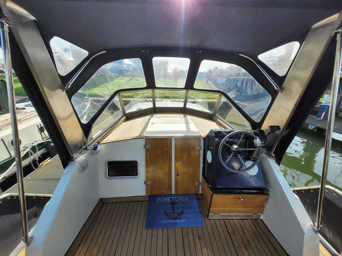 foto: 15 Conti Craft 860 AK