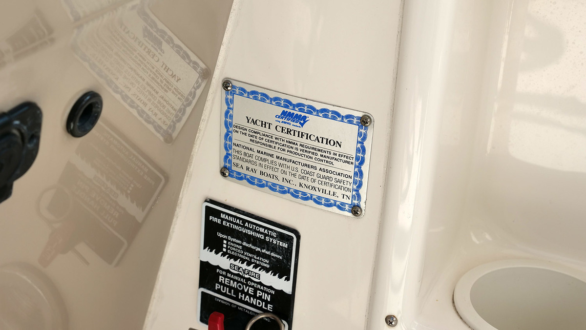 foto: 82 Sea Ray 340 Sundancer