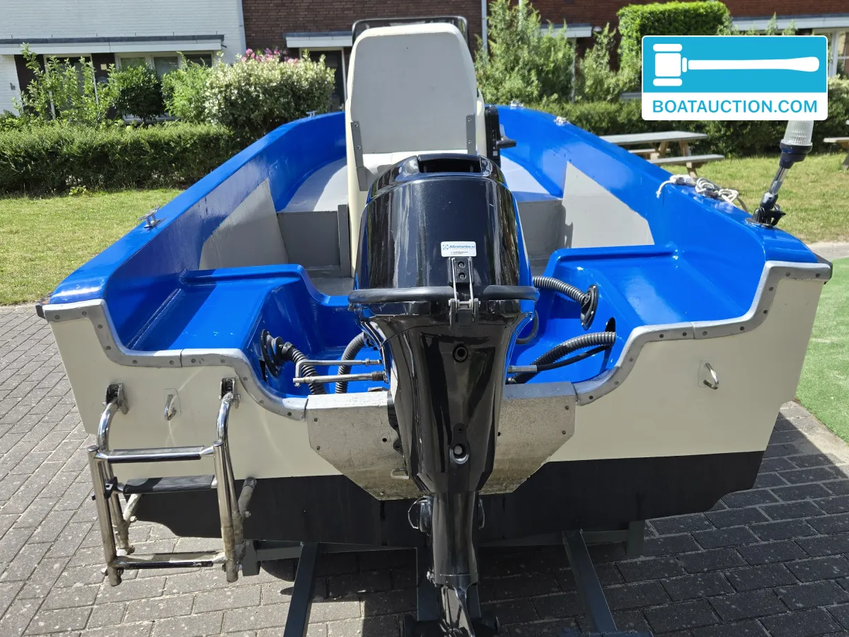 foto: 7 Allmarine 430