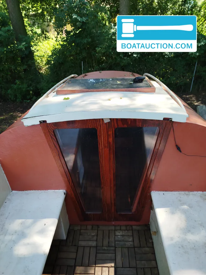 foto: 15 Cabinboat 700