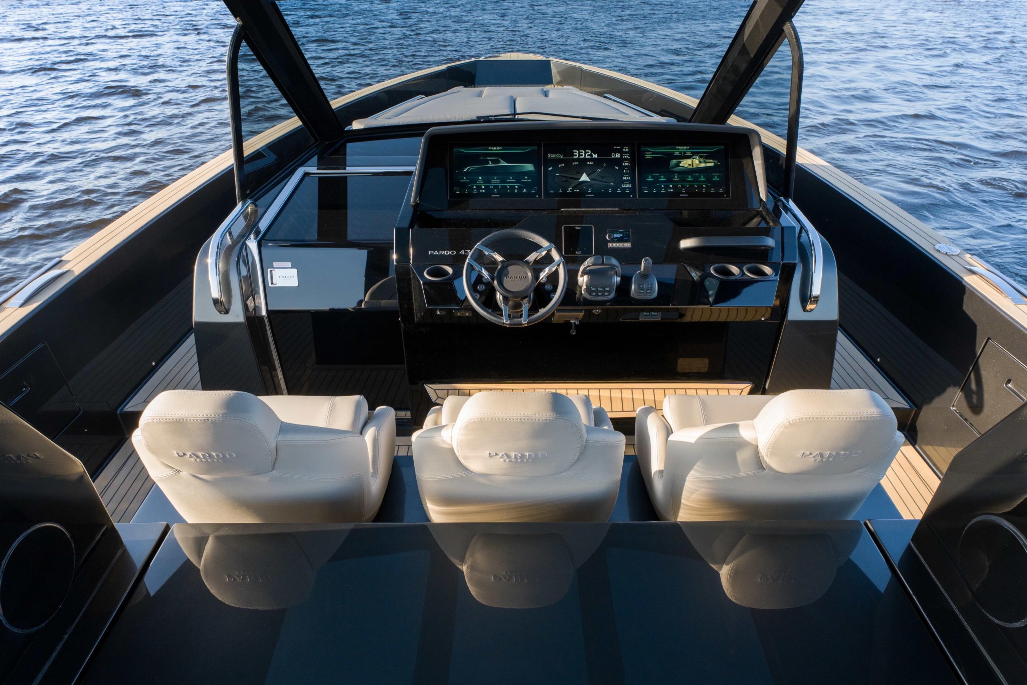 foto: 38 Pardo Yachts 43