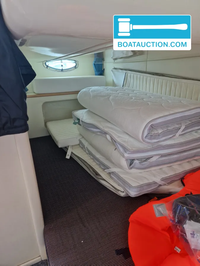 foto: 25 Fairline Targa 29