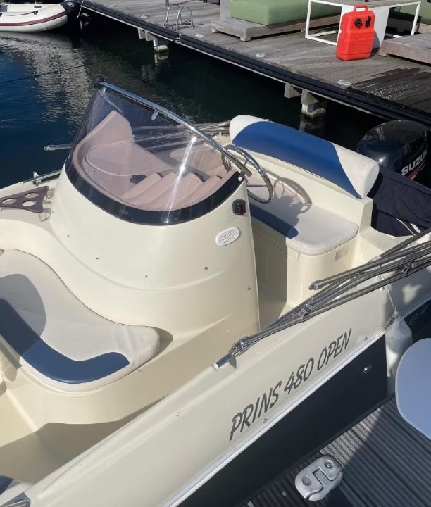 foto: 5 Console boot Prins 480 Open