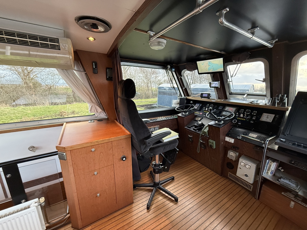 foto: 29 Ex-Patrouille Vaartuig Varend Woonschip