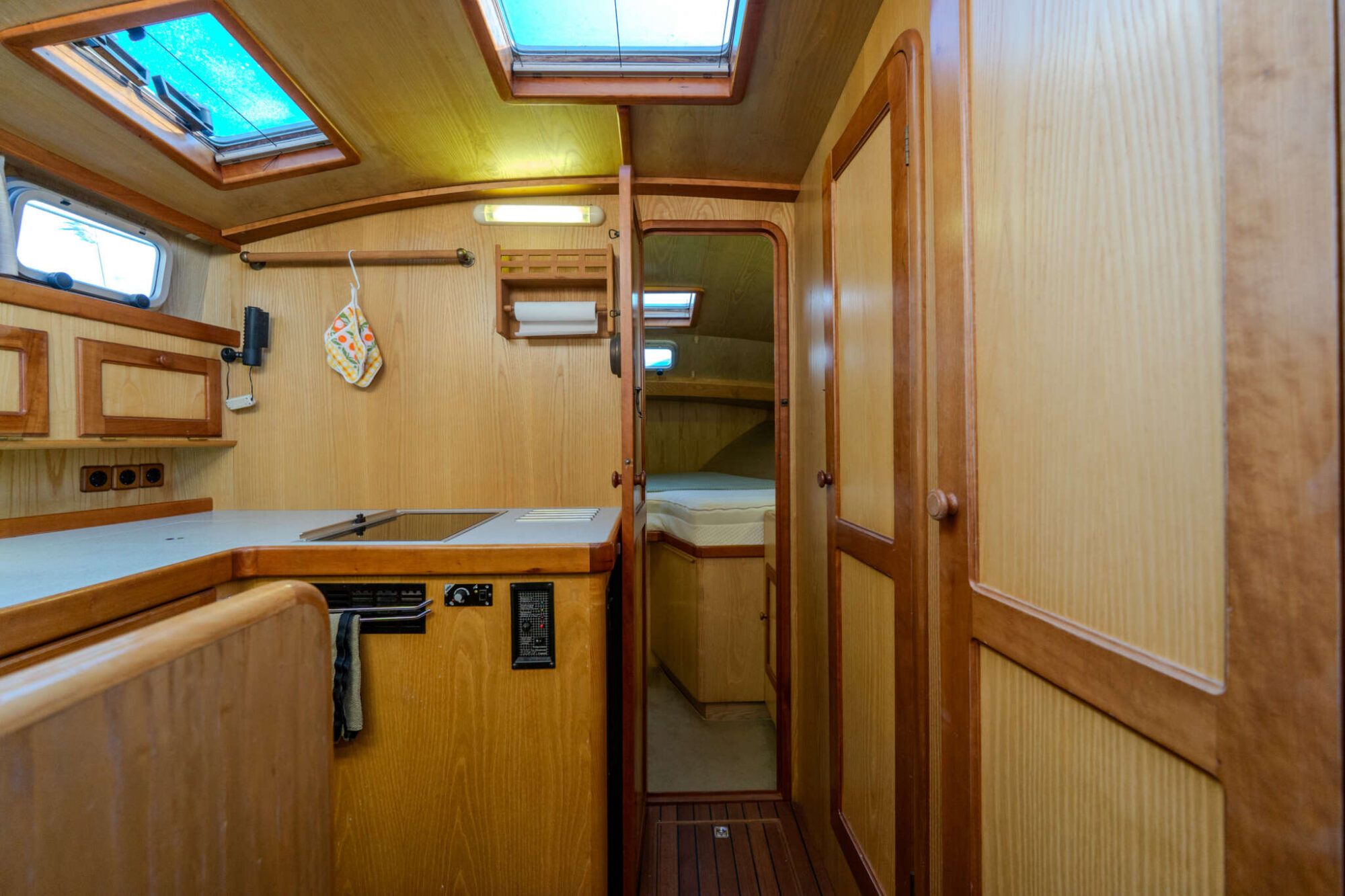 foto: 26 Feltz Feltz Aluminium Kruiser 12.50 AK Cabrio