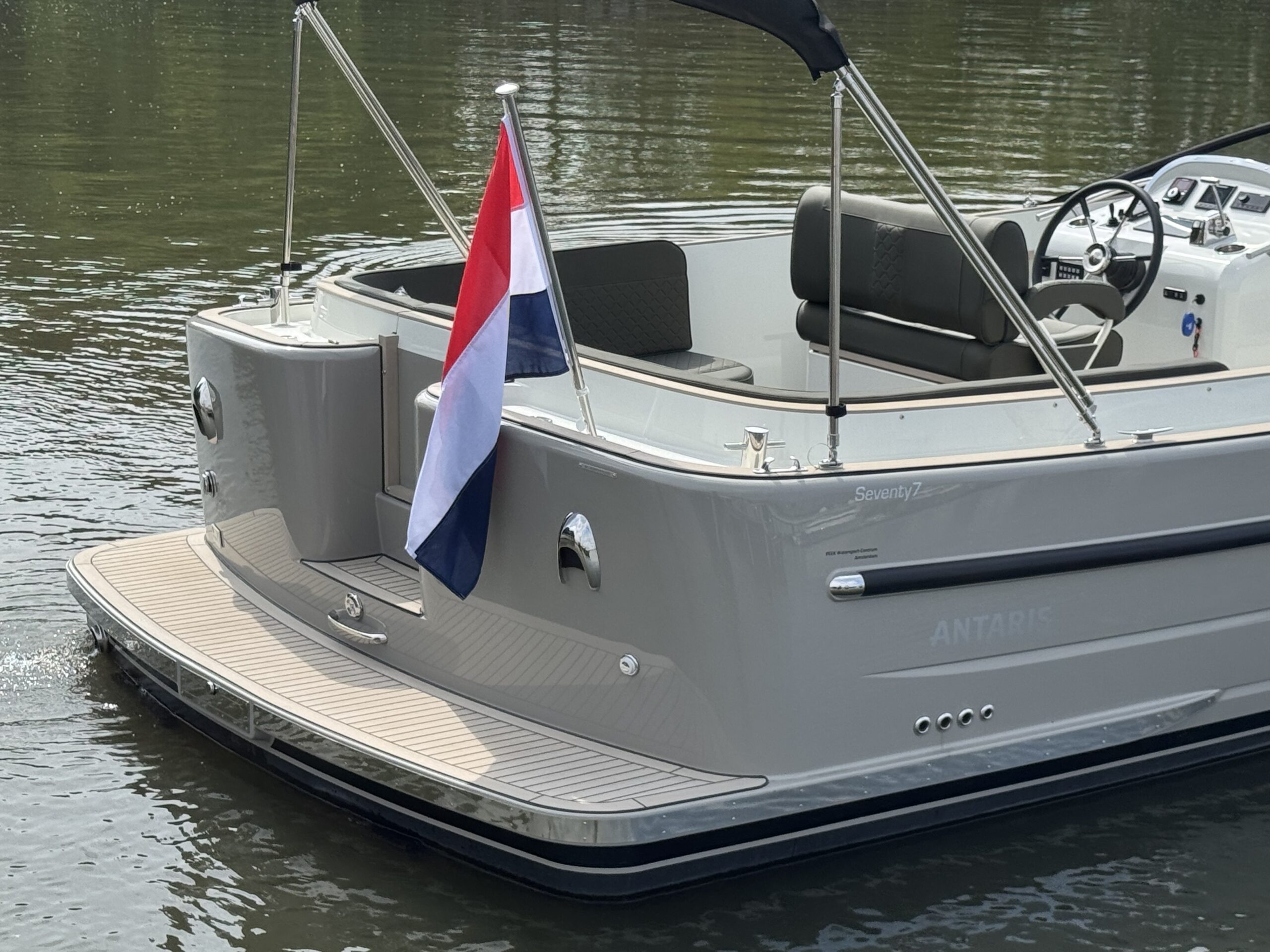 foto: 35 Antaris Seventy7 Sport