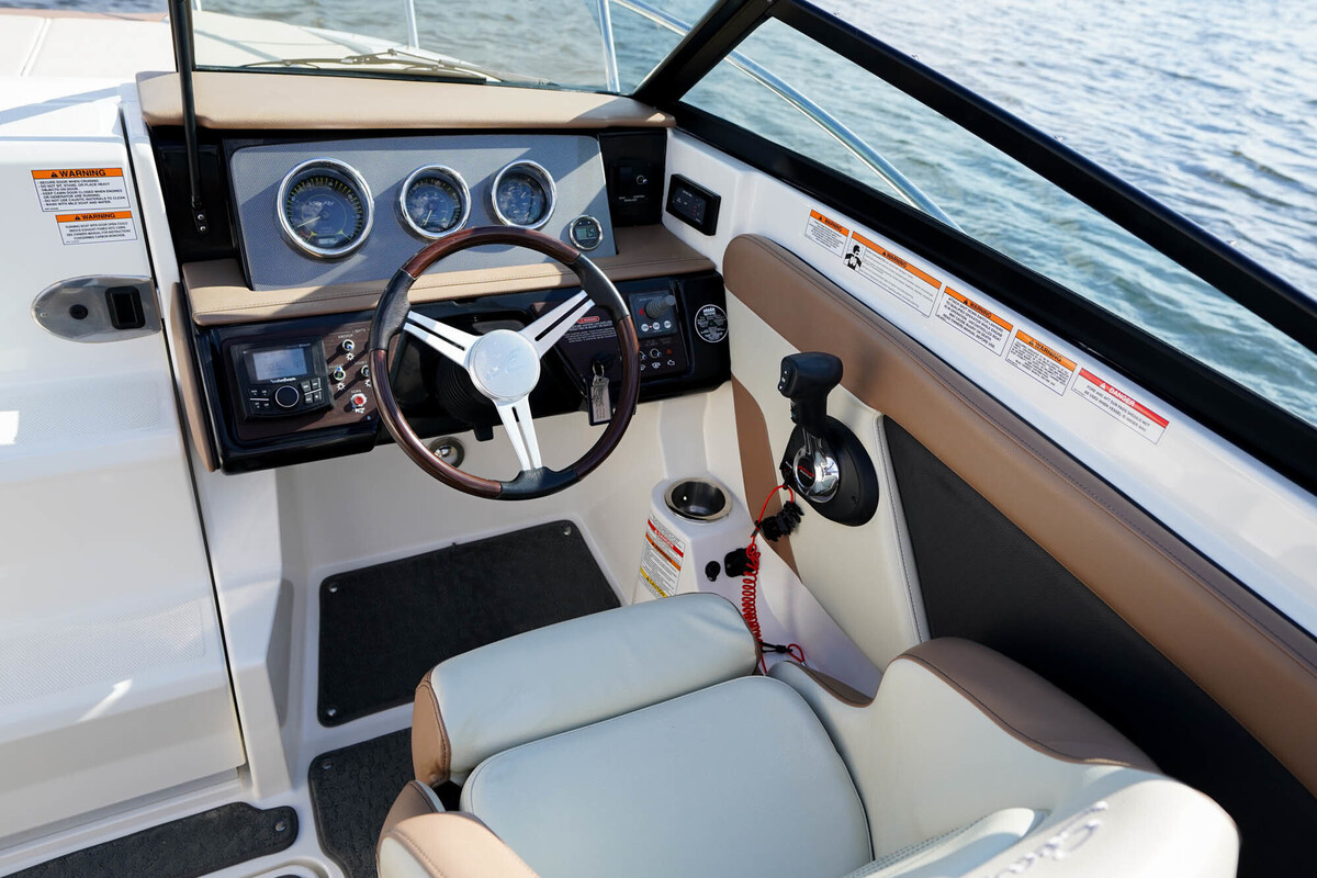 foto: 41 Sea Ray Sun Sport 230