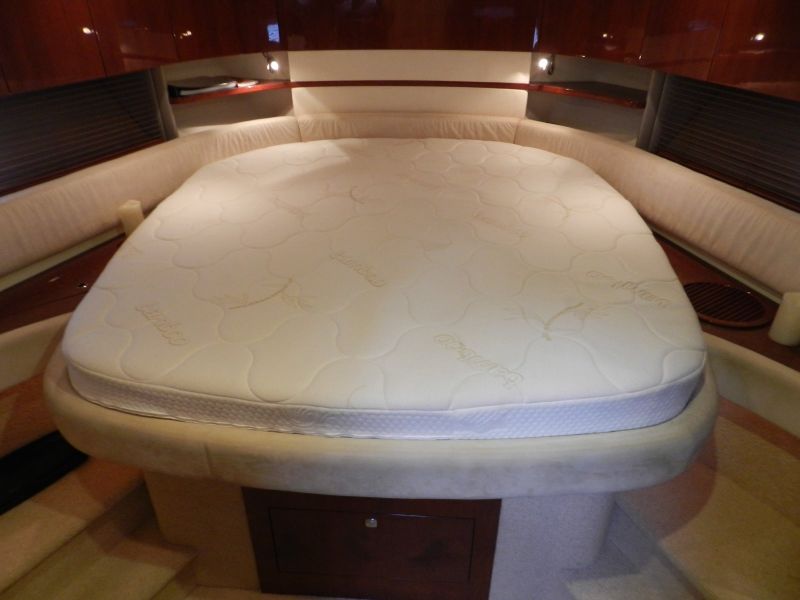 foto: 13 Fairline Targa 47 Gran Turismo