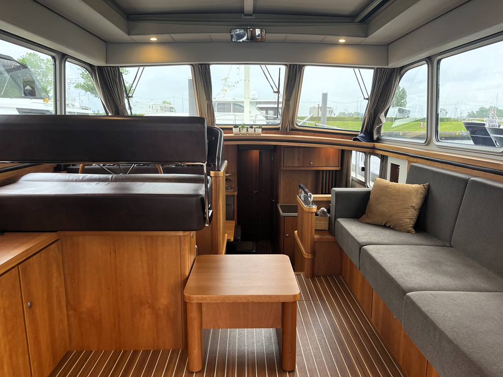 foto: 60 Linssen Grand Sturdy 470 Sedan Wheelhouse