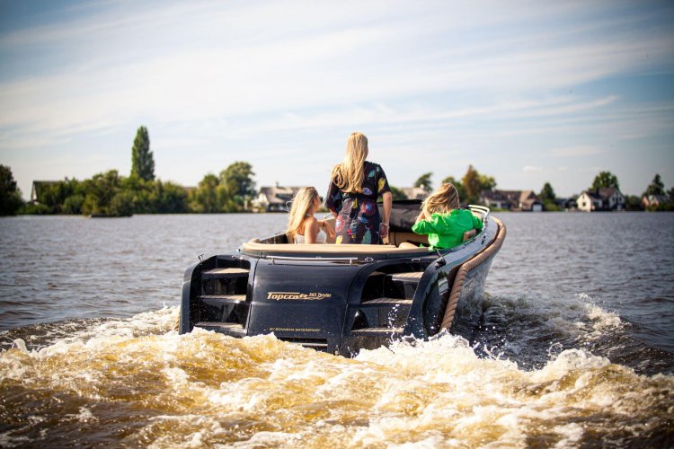 foto: 5 Topcraft 565 tender