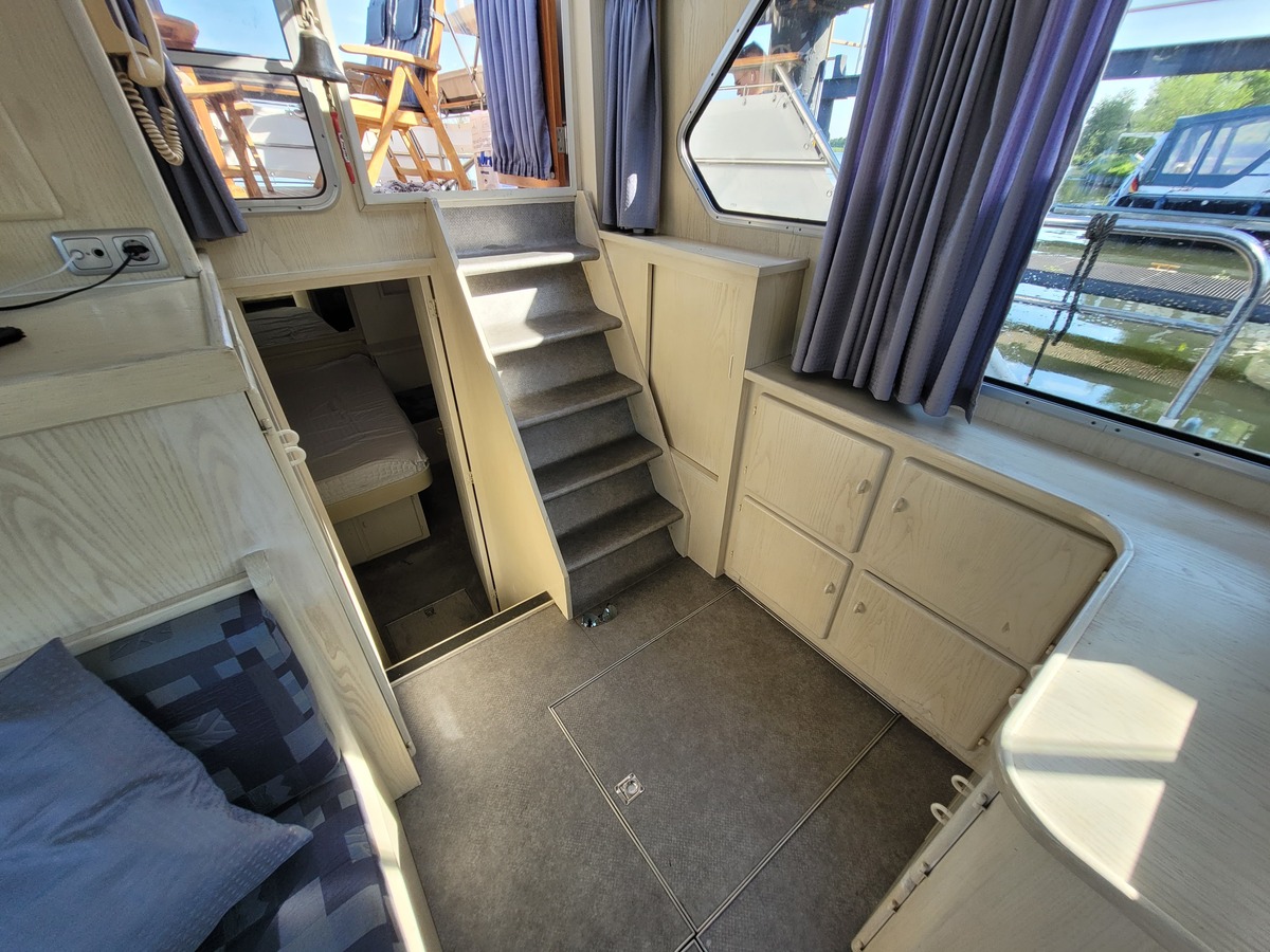 foto: 34 Linssen  42 SL 