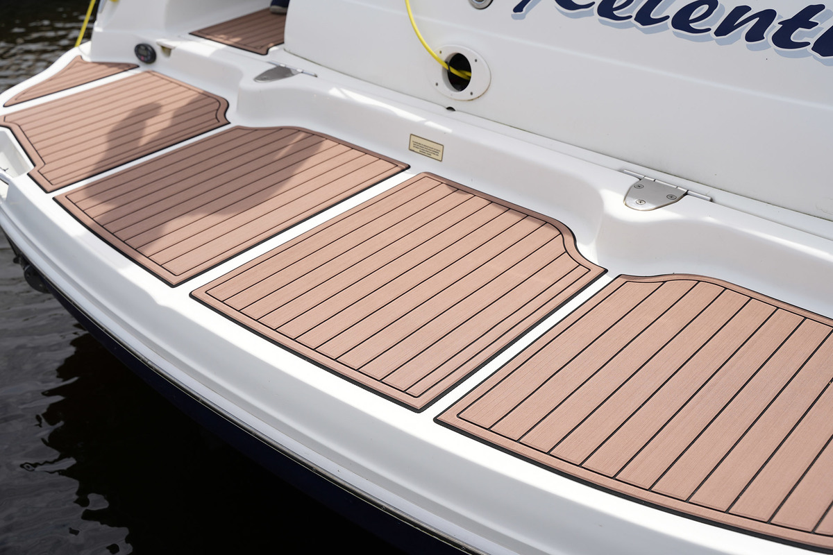 foto: 39 Sea Ray 340 Sundancer