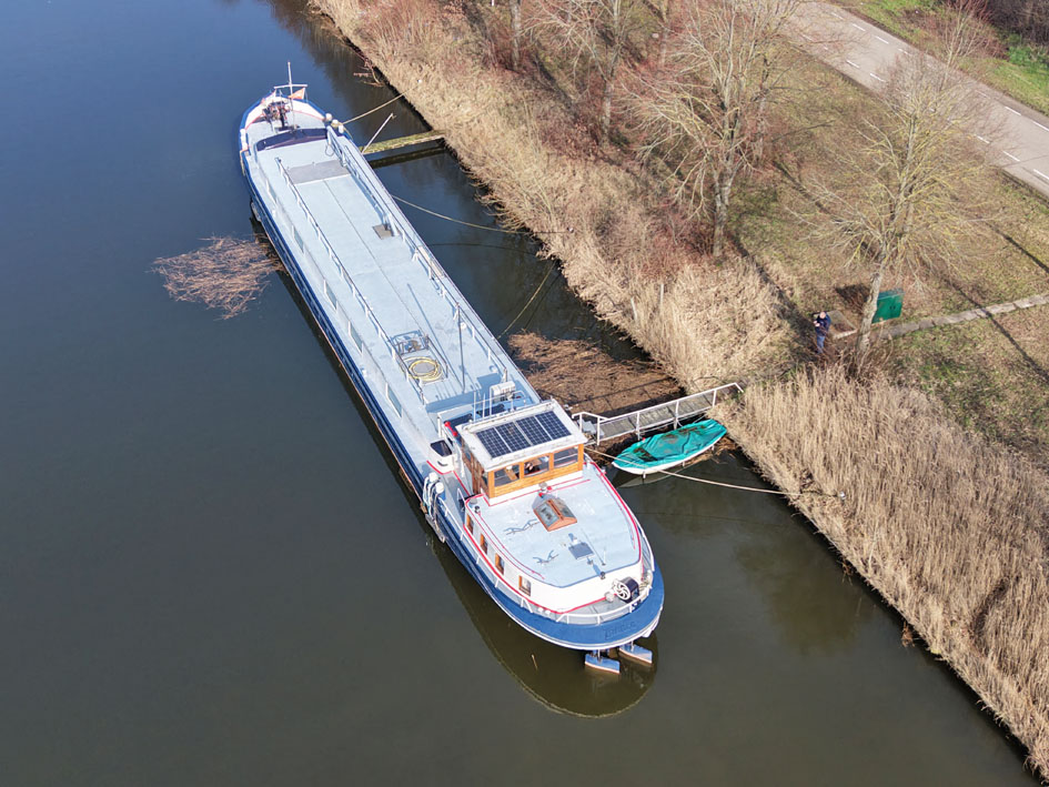 foto: 65 Luxe Motor 36.72, CBB Rijn