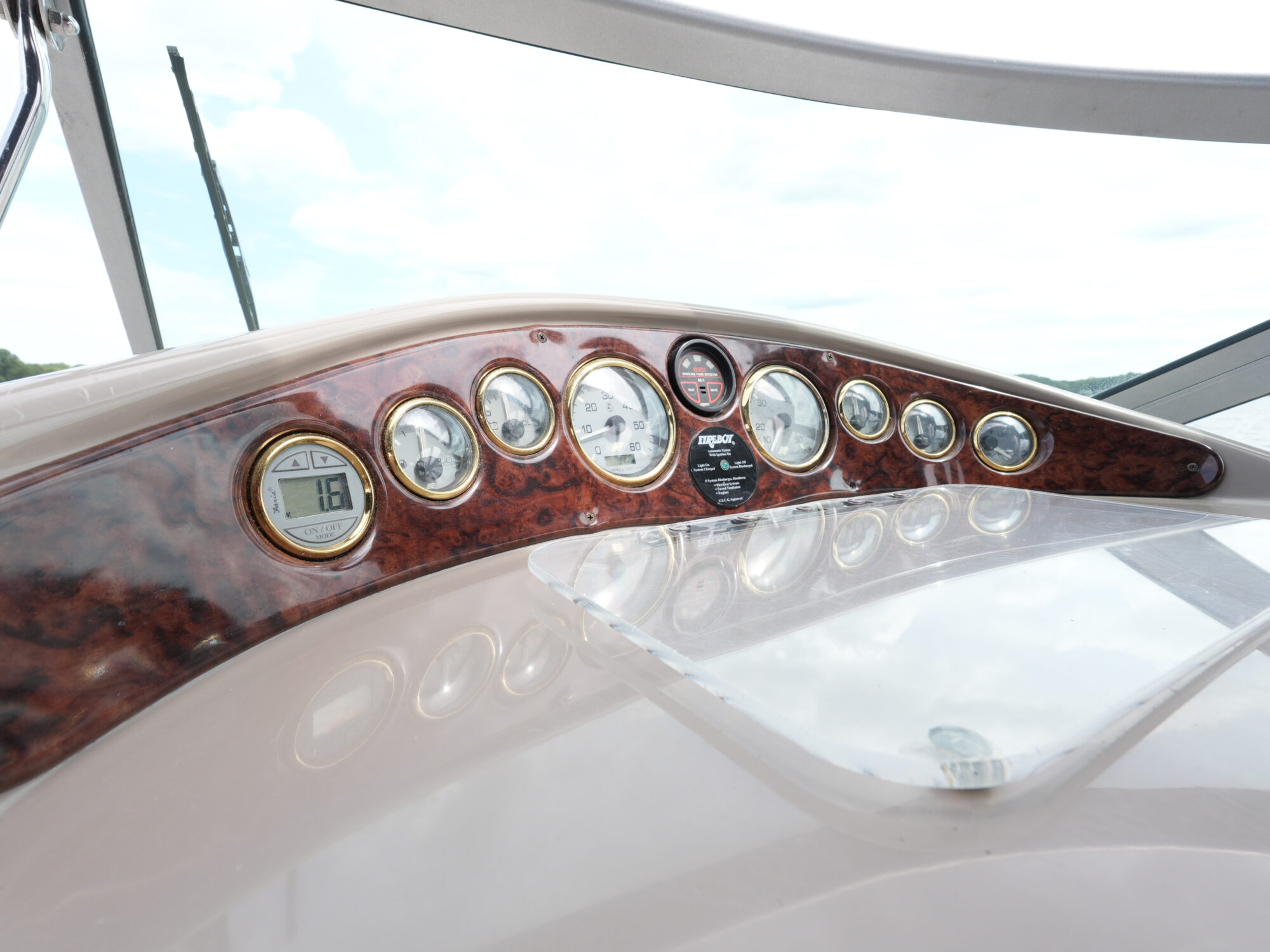 foto: 29 Four Winns Four Winns 248 Vista