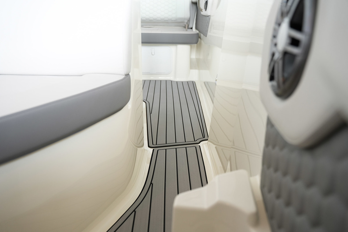 foto: 54 Sea Ray SDX 250