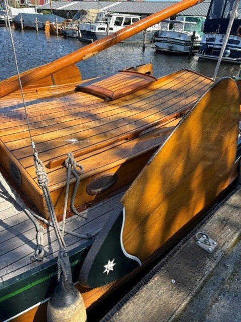 foto: 10 Van Der Meulen Kajuitzeilschouw 800