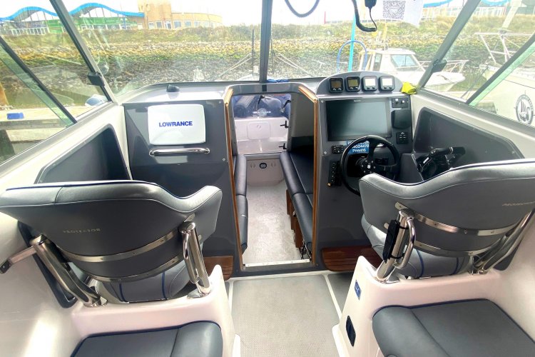 foto: 7 Protector 8.5m Cabin