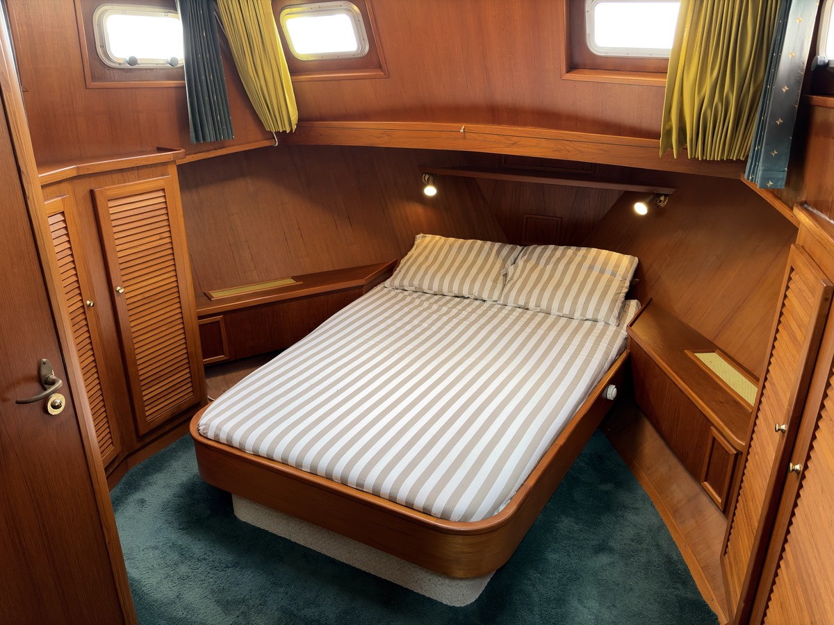 foto: 19 Alm Trawler 1200 AD