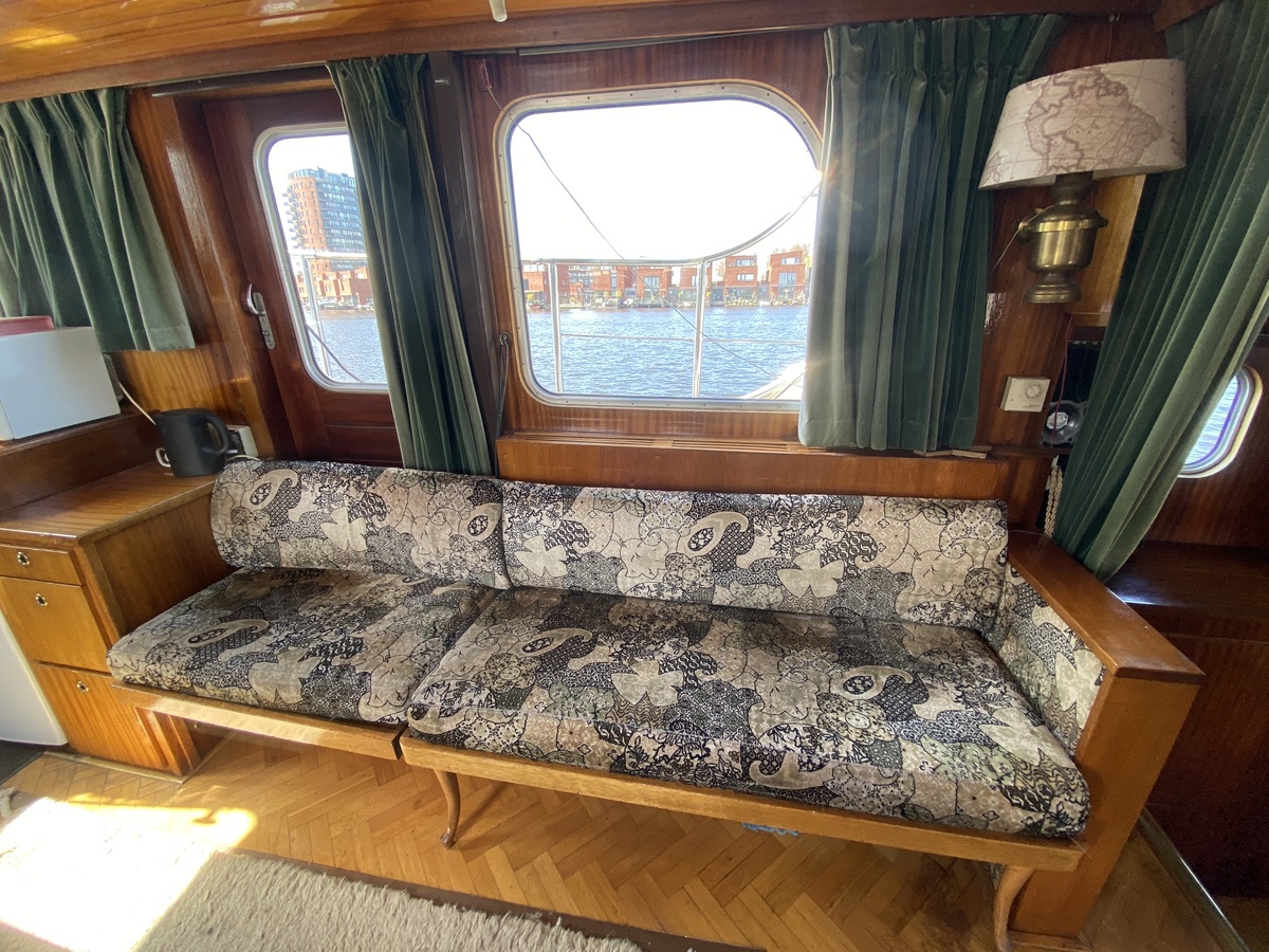 foto: 33 Gillissen  1130 AK Spiegelkotter