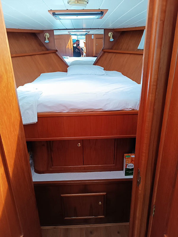 foto: 15 Valk Challanger 42 Flybridge