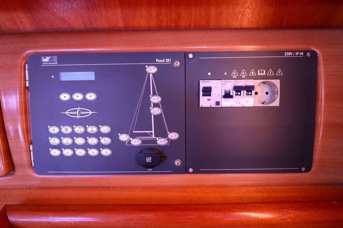 foto: 62 Bavaria  34 Cruiser