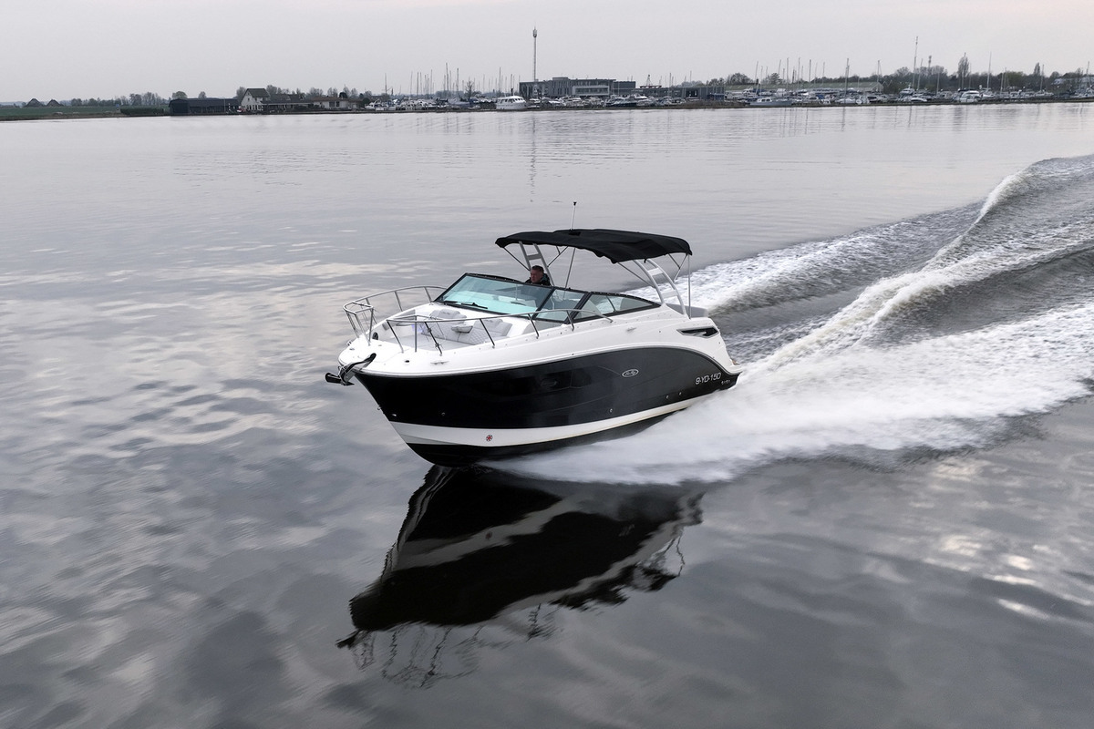 foto: 30 Sea Ray Sundancer 290