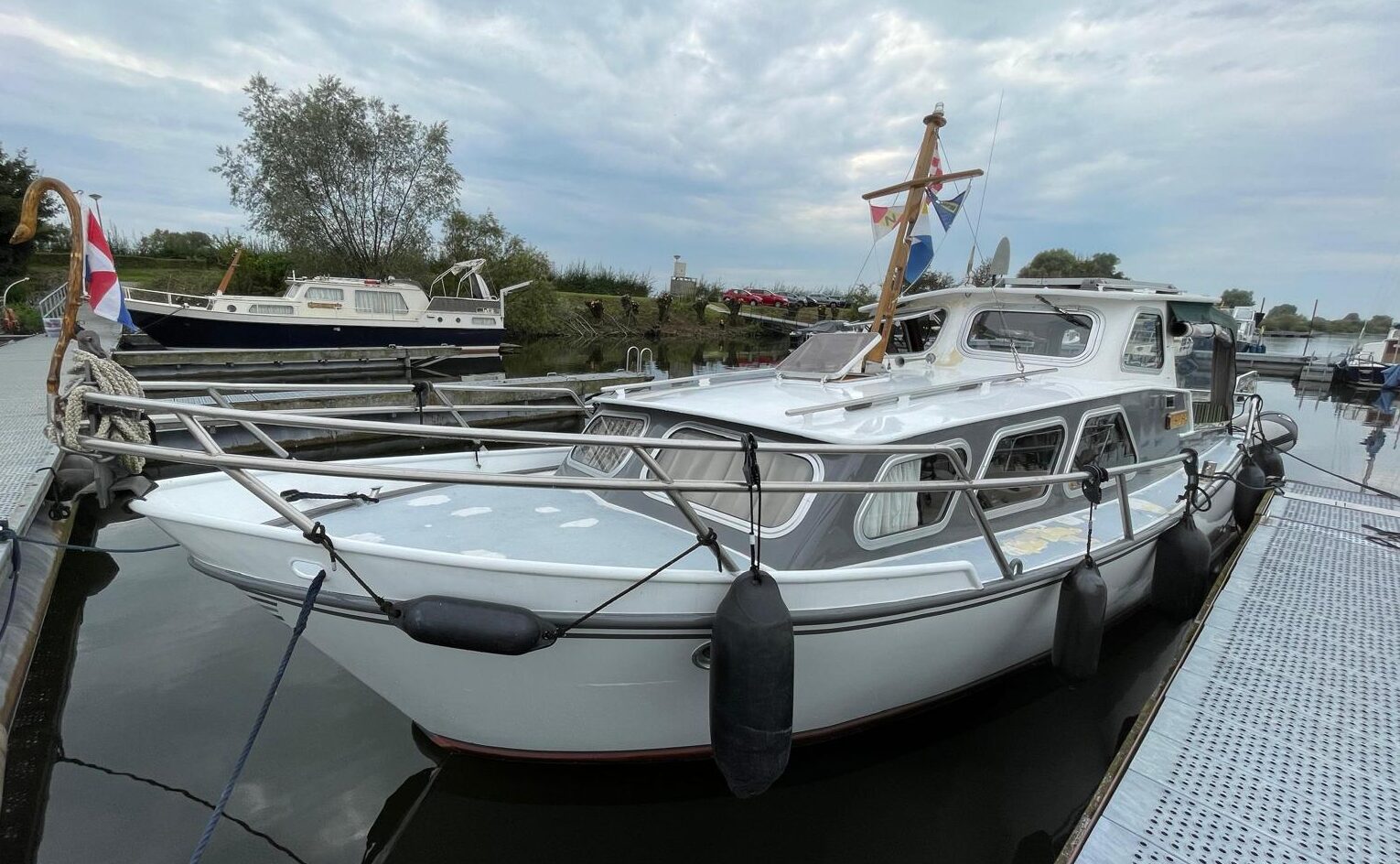 foto: 55 Beja Beja Kruiser Silverbird 8.45 OK